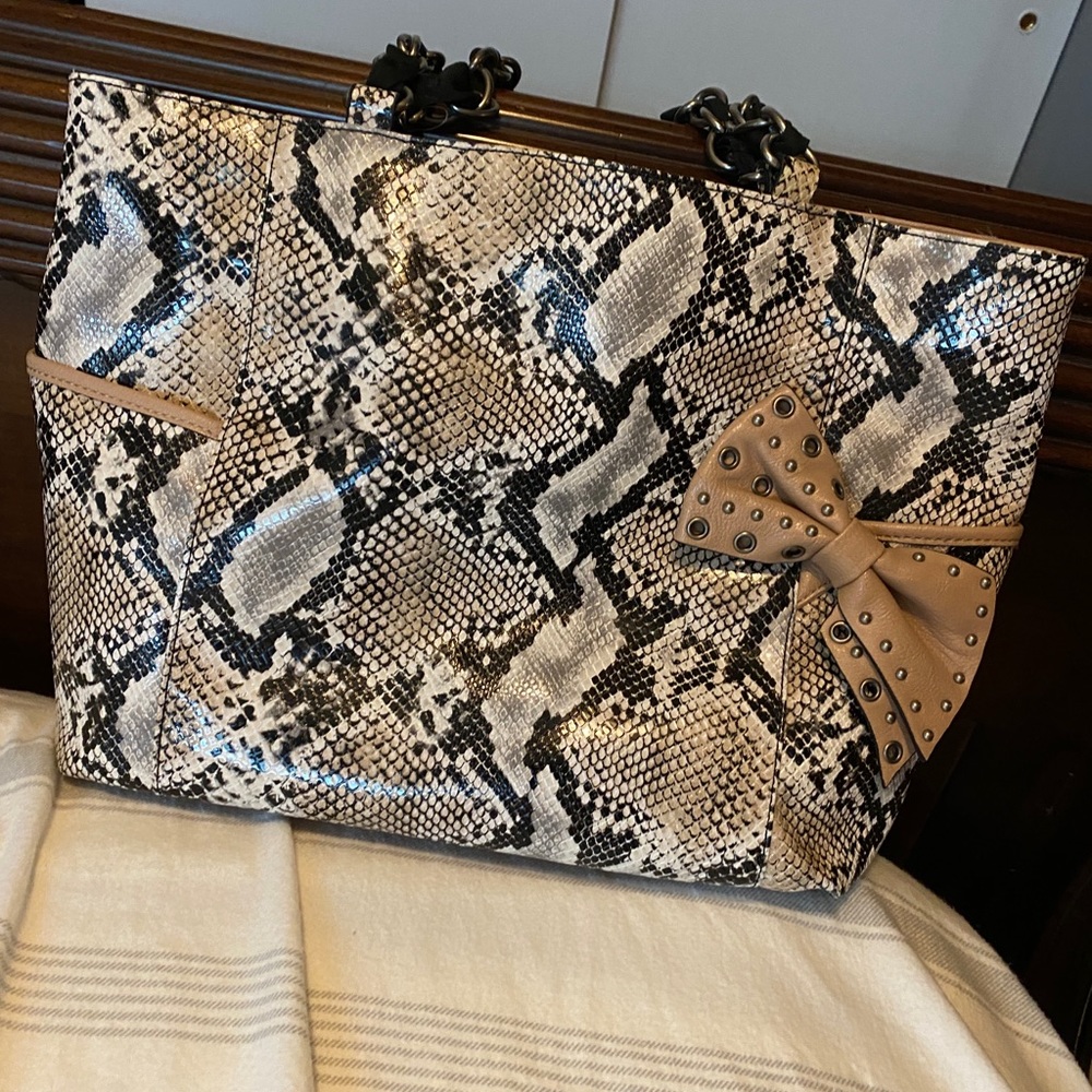 Jessica Simpson large handbag